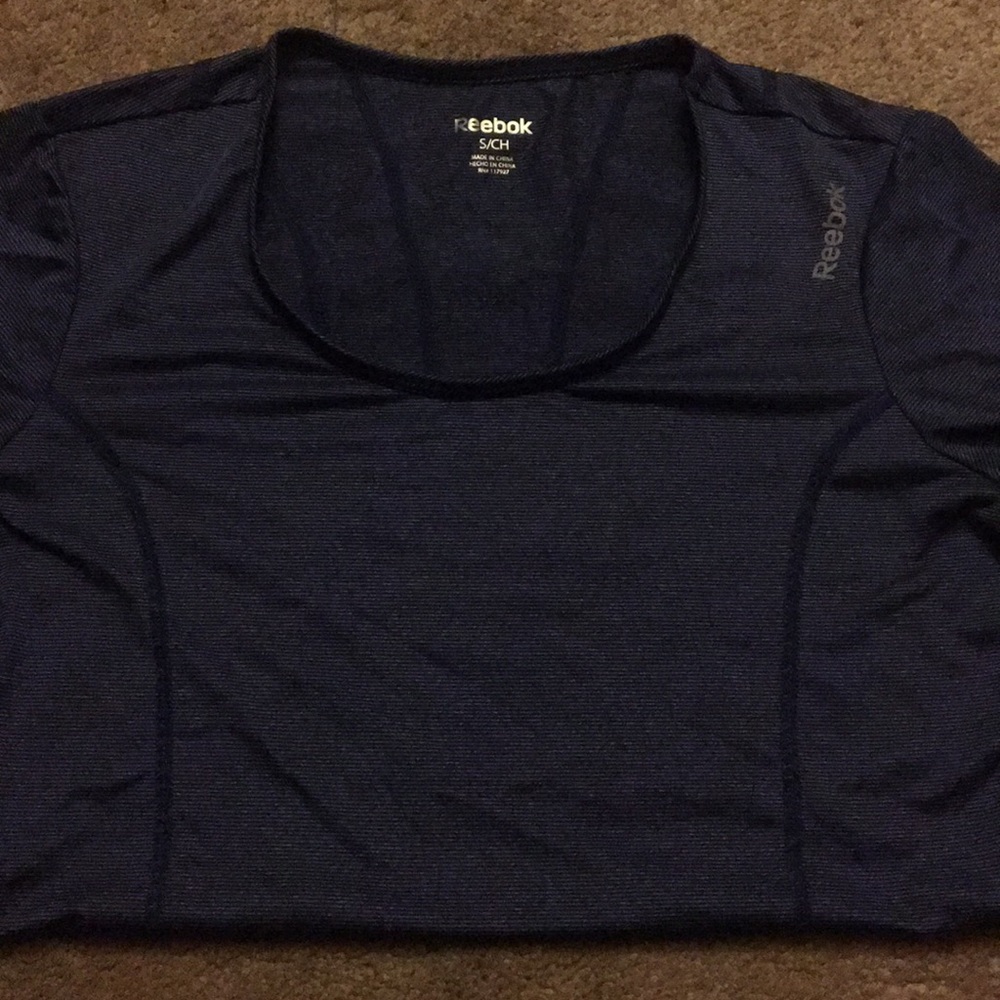 Women’s reebox tshirt